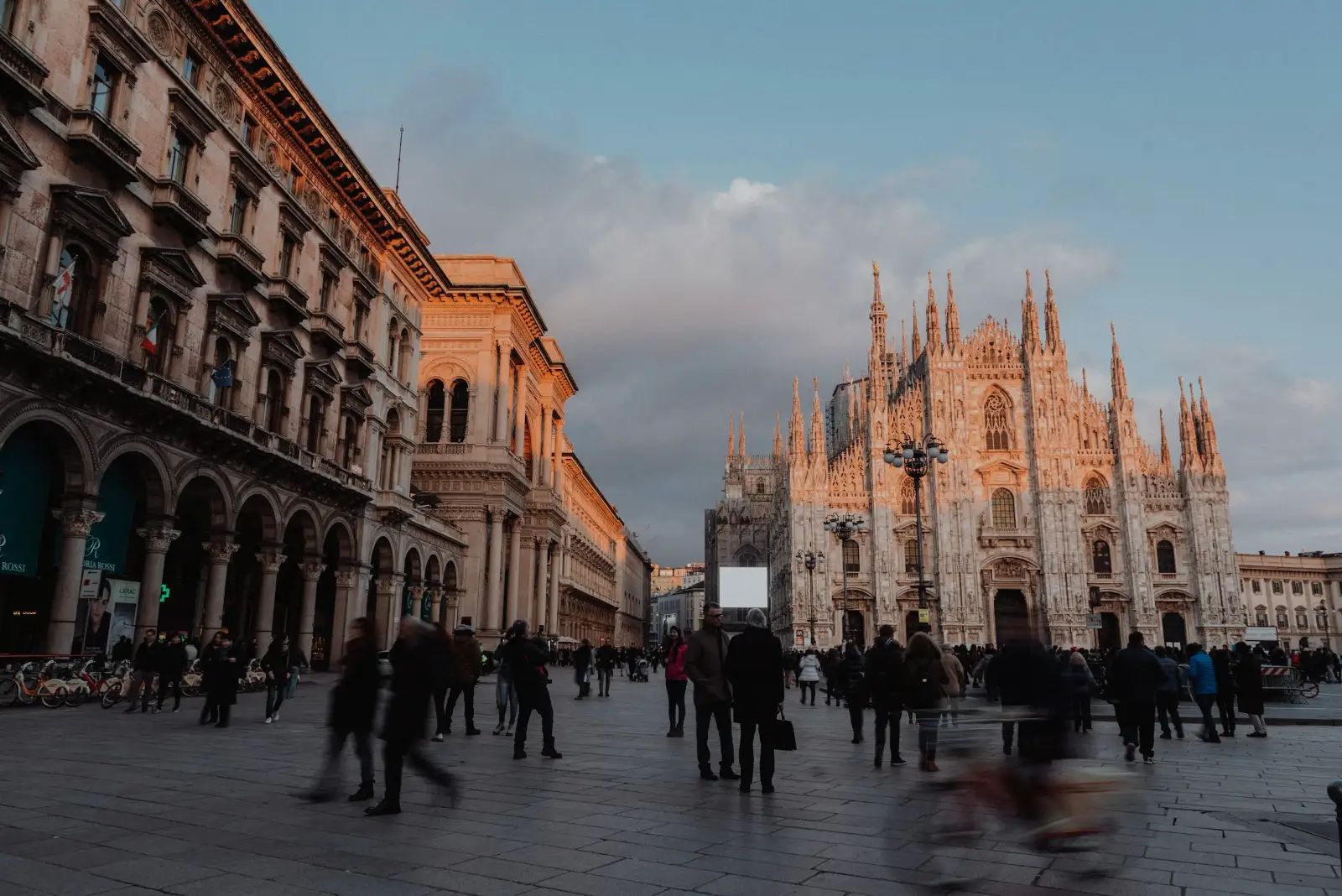 Milan Cathedral and Piazza del Duomo on a cloudy day